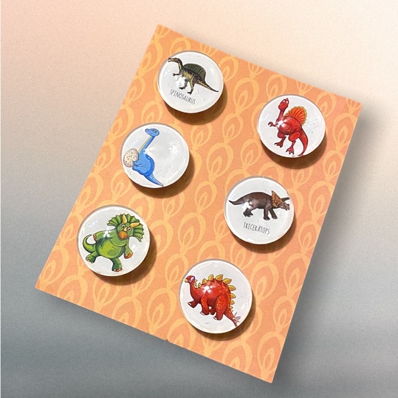 Set/6 𝑯𝒂𝒏𝒅𝒎𝒂𝒅𝒆 Dinosaur Magnets Cabochons Gift - Picture 4 of 8
